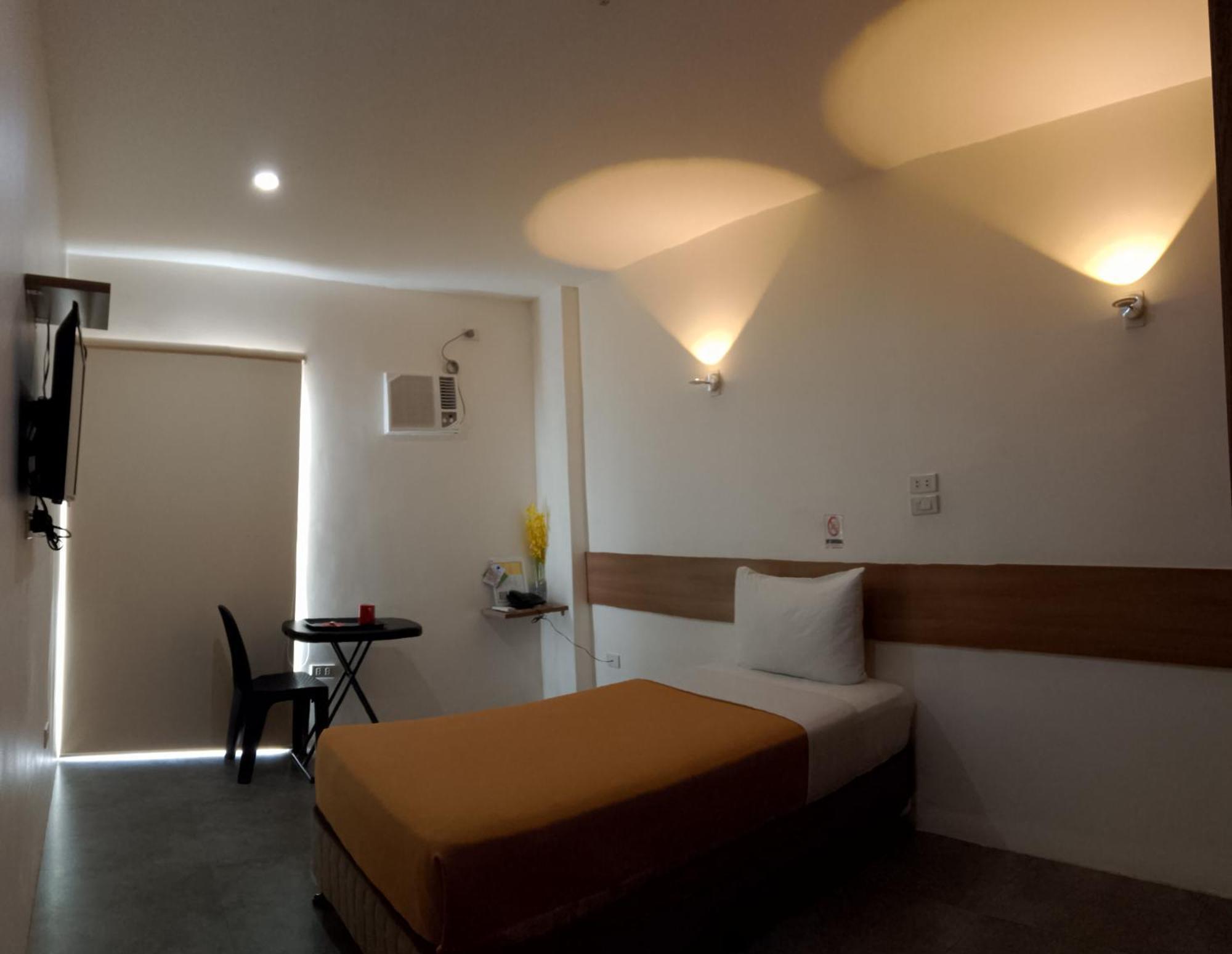 18 Suites Cebu Εξωτερικό φωτογραφία