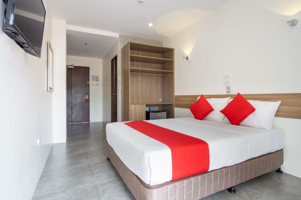 18 Suites Cebu Εξωτερικό φωτογραφία