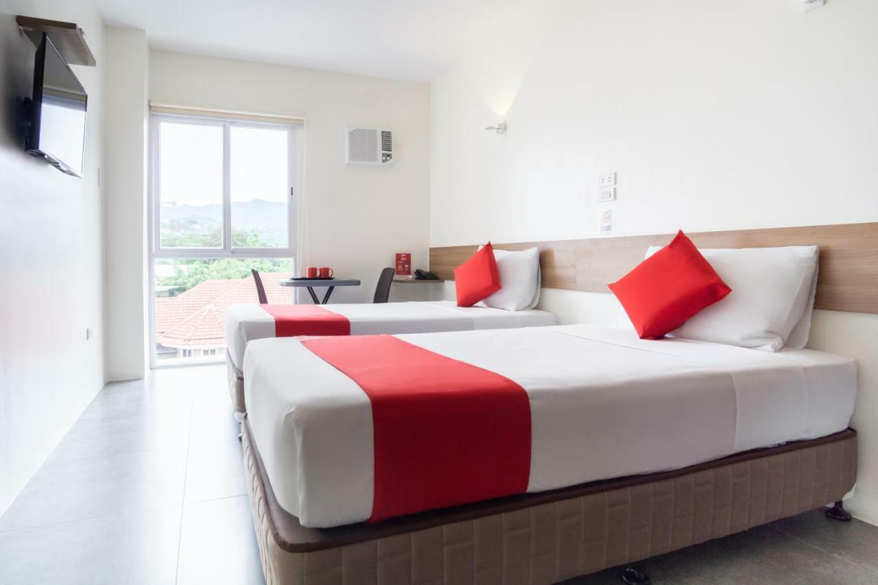 18 Suites Cebu Εξωτερικό φωτογραφία